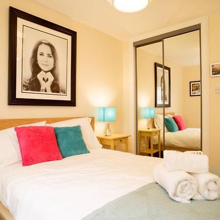 Altido Lovely Apartment For 4 With Free Parking Единбург Екстериор снимка