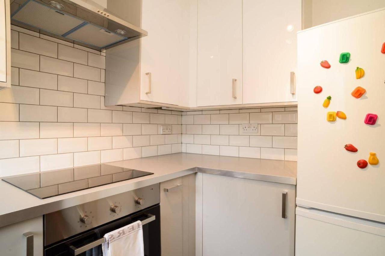 Altido Lovely Apartment For 4 With Free Parking Единбург Екстериор снимка